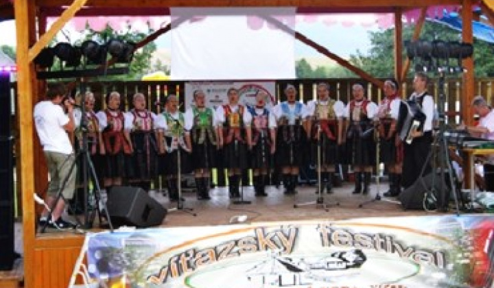 1. fotografia fotogalérie Kultúrny život  v obci Víťaz - foto