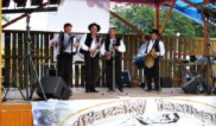 2. fotografia fotogalérie Kultúrny život  v obci Víťaz - foto