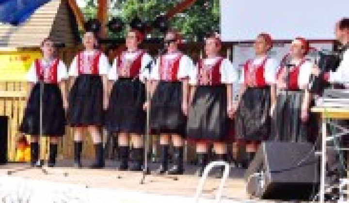 7. fotografia fotogalérie Kultúrny život  v obci Víťaz - foto