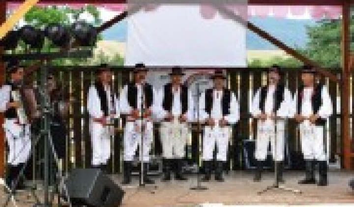 8. fotografia fotogalérie Kultúrny život  v obci Víťaz - foto