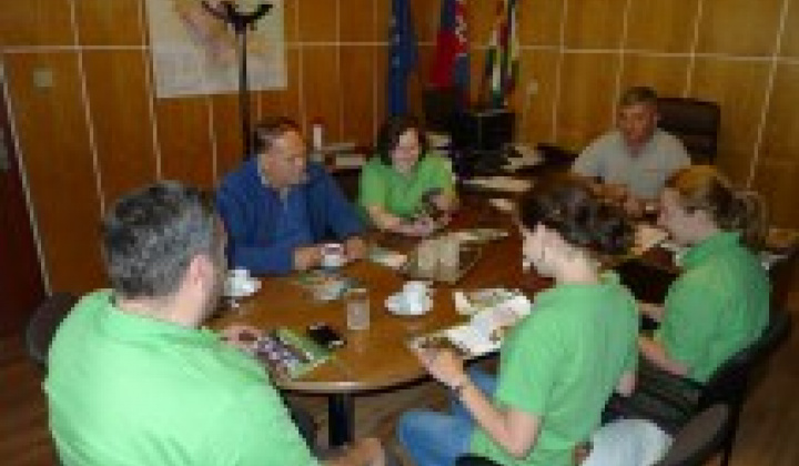 4. fotografia fotogalérie Vstupná brána do Oddychového centra Slaná voda - foto