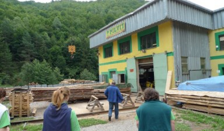 11. fotografia fotogalérie Vstupná brána do Oddychového centra Slaná voda - foto