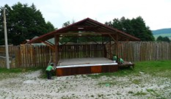 27. fotografia fotogalérie Vstupná brána do Oddychového centra Slaná voda - foto