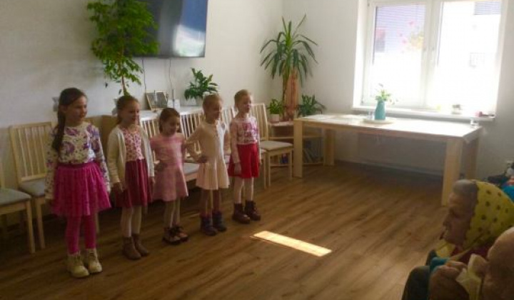 3. fotografia fotogalérie Mesiac október – mesiac úcty k starším - foto