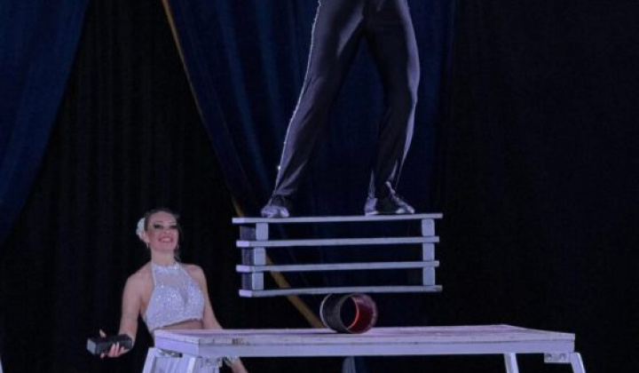 3. fotografia fotogalérie Pozvánka- Cirkus Biasini JOO! - foto