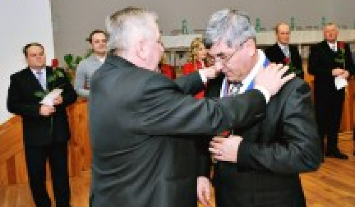 7. fotografia fotogalérie Ustanovujúce zasadnutie - foto