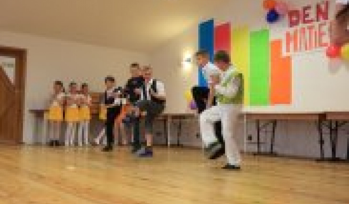 4. fotografia fotogalérie Deň matiek - foto