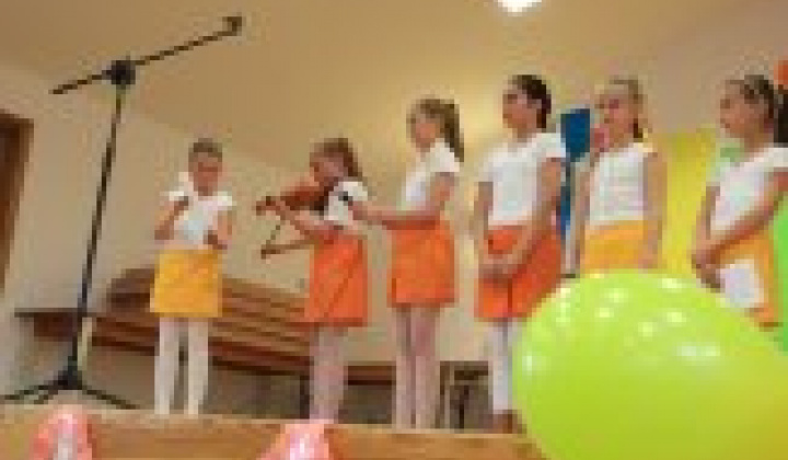 33. fotografia fotogalérie Deň matiek - foto