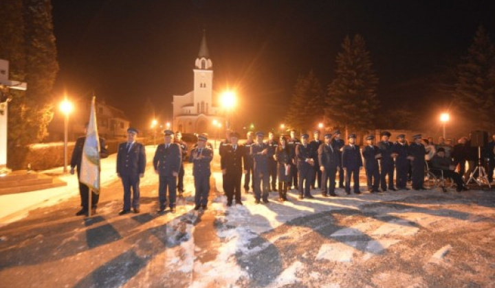 5. fotografia fotogalérie Hasiči dostali „novú Tatru“. - foto