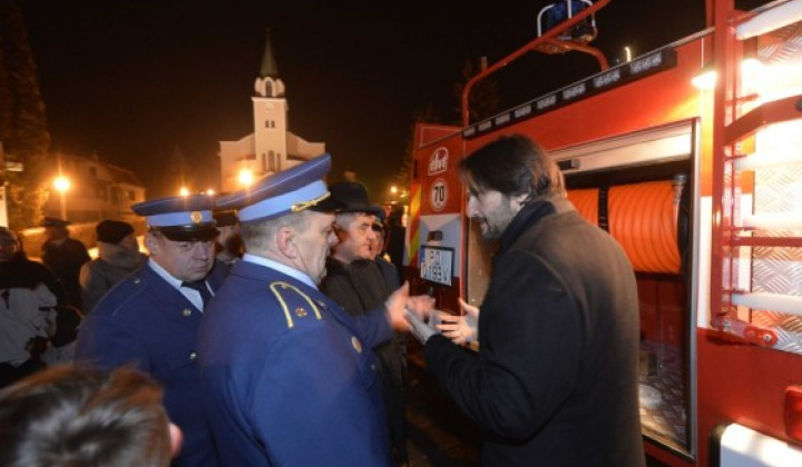13. fotografia fotogalérie Hasiči dostali „novú Tatru“. - foto