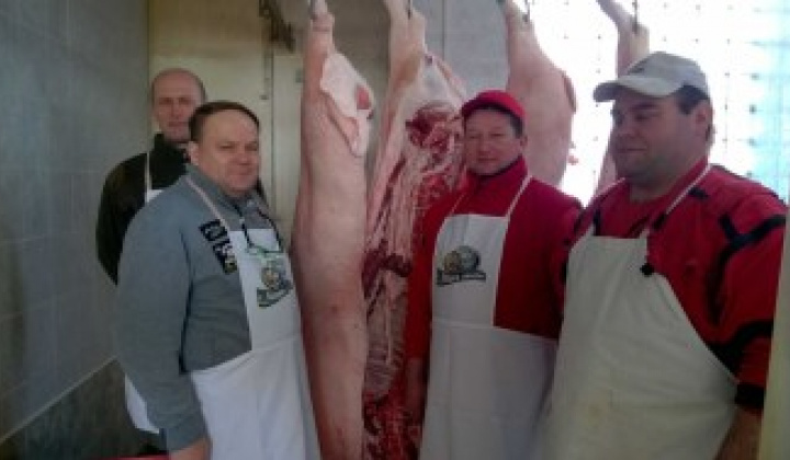 2. fotografia fotogalérie Fašiangová zabíjačka v našej obci Víťaz – Veľká fotogaléria - foto