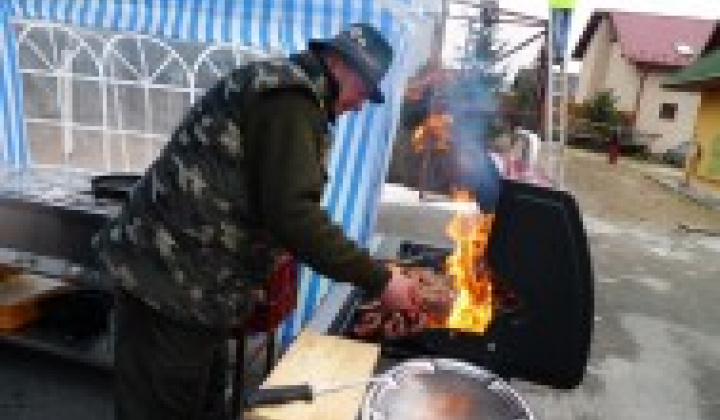 45. fotografia fotogalérie Fašiangová zabíjačka v našej obci Víťaz – Veľká fotogaléria - foto