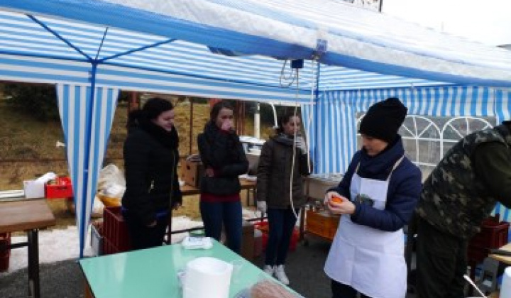 47. fotografia fotogalérie Fašiangová zabíjačka v našej obci Víťaz – Veľká fotogaléria - foto