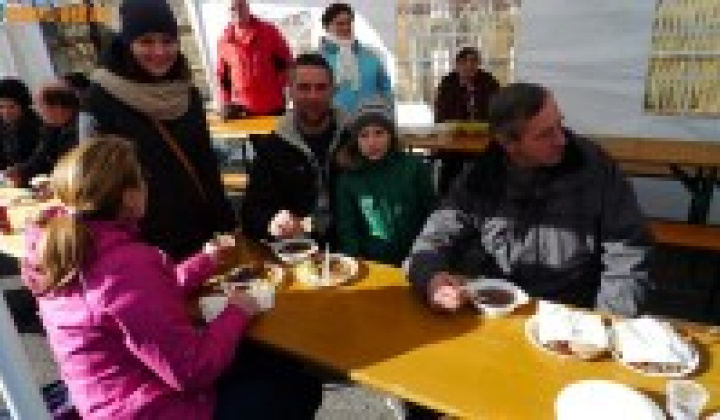 69. fotografia fotogalérie Fašiangová zabíjačka v našej obci Víťaz – Veľká fotogaléria - foto