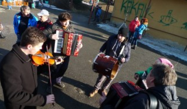 86. fotografia fotogalérie Fašiangová zabíjačka v našej obci Víťaz – Veľká fotogaléria - foto