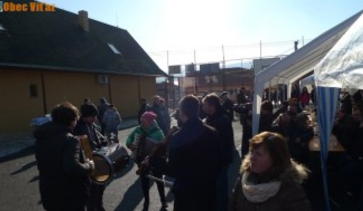 87. fotografia fotogalérie Fašiangová zabíjačka v našej obci Víťaz – Veľká fotogaléria - foto