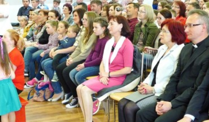 14. fotografia fotogalérie Deň matiek 2016 - foto