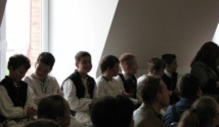 60. fotografia fotogalérie Deň matiek 2016 - foto