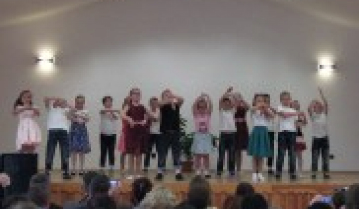 76. fotografia fotogalérie Deň matiek 2016 - foto