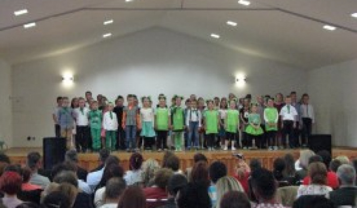 114. fotografia fotogalérie Deň matiek 2016 - foto