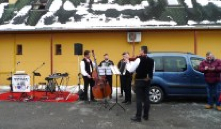 37. fotografia fotogalérie Fašiangová zabíjačka v obci Víťaz 2018 - foto