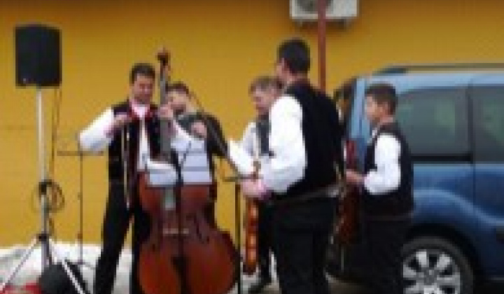 48. fotografia fotogalérie Fašiangová zabíjačka v obci Víťaz 2018 - foto