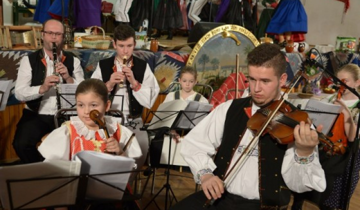 58. fotografia fotogalérie „Joj dzeci, šak buce cicho“ – fotogaléria - foto