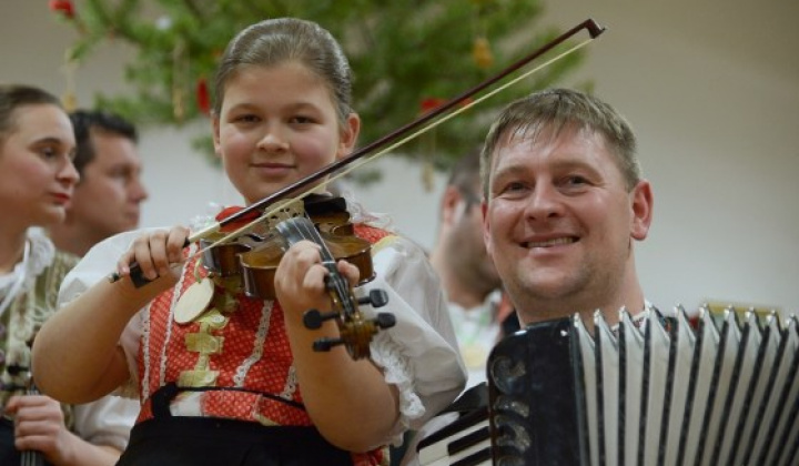 70. fotografia fotogalérie „Joj dzeci, šak buce cicho“ – fotogaléria - foto
