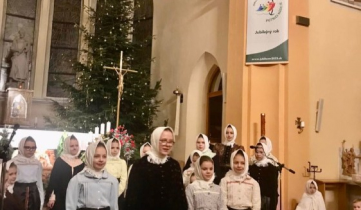 9. fotografia fotogalérie Vianočný koncert – FS Pridaň  a FS Pridaňčatá - foto