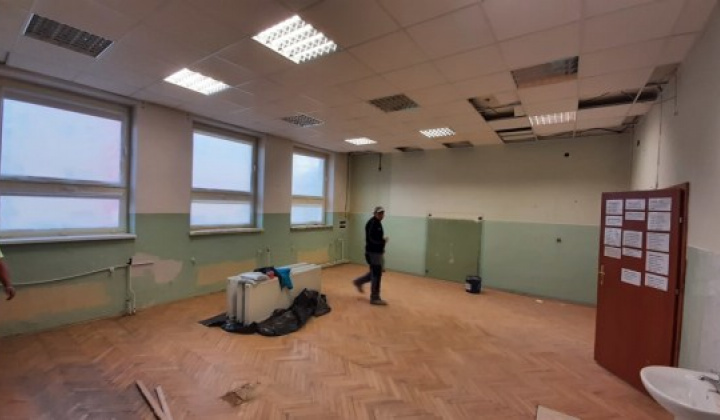 7. fotografia fotogalérie Rekonštrukcia priestorov ZŠ vo Víťaze - foto