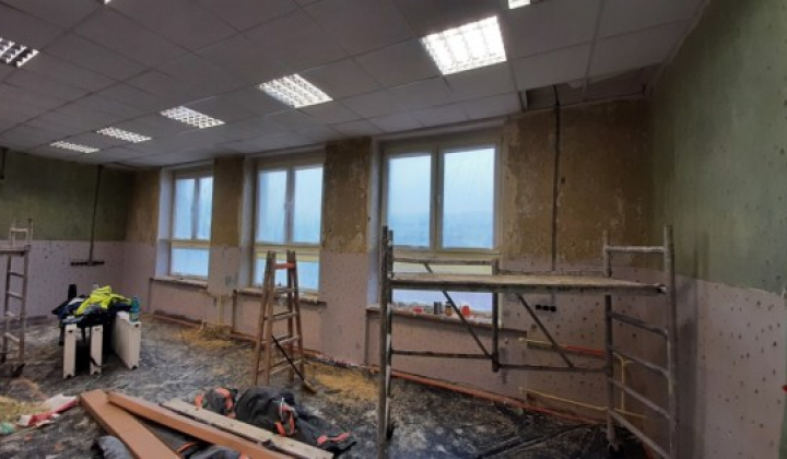 10. fotografia fotogalérie Rekonštrukcia priestorov ZŠ vo Víťaze - foto