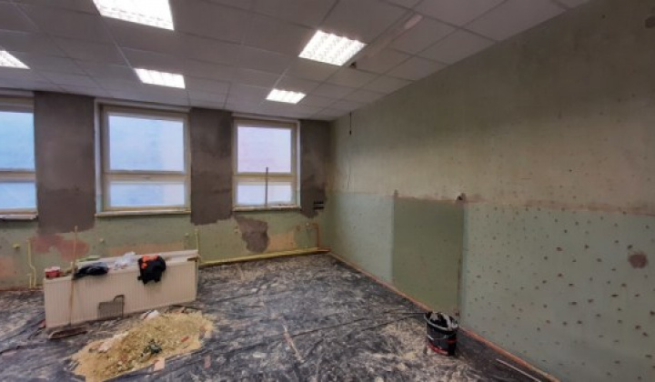 18. fotografia fotogalérie Rekonštrukcia priestorov ZŠ vo Víťaze - foto