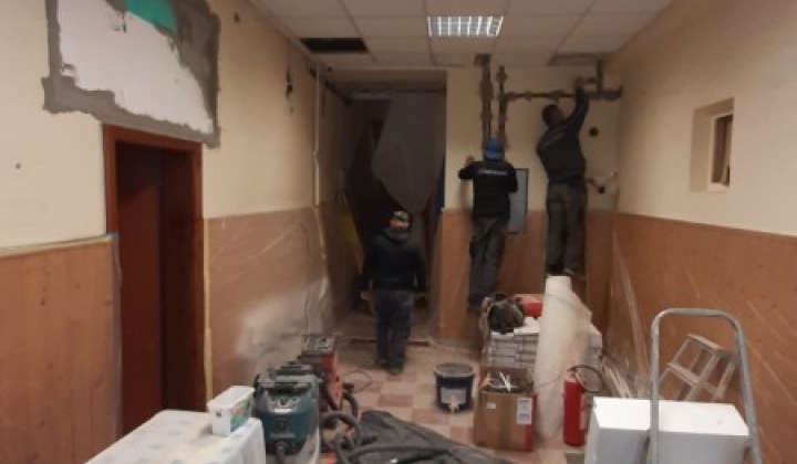 24. fotografia fotogalérie Rekonštrukcia priestorov ZŠ vo Víťaze - foto