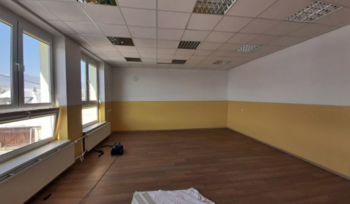 75. fotografia fotogalérie Rekonštrukcia priestorov ZŠ vo Víťaze - foto