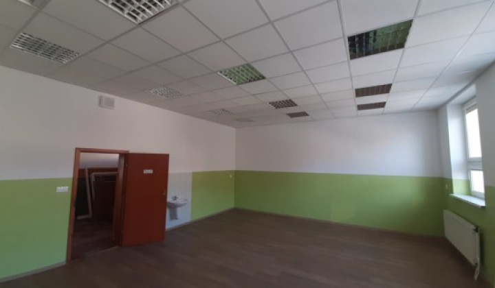 80. fotografia fotogalérie Rekonštrukcia priestorov ZŠ vo Víťaze - foto