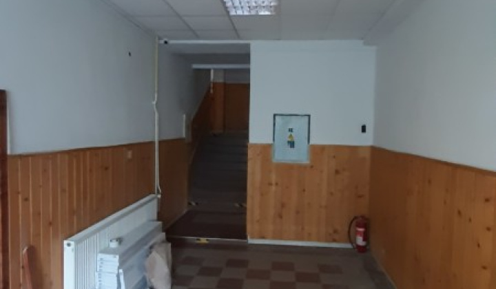 82. fotografia fotogalérie Rekonštrukcia priestorov ZŠ vo Víťaze - foto