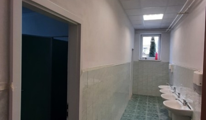 83. fotografia fotogalérie Rekonštrukcia priestorov ZŠ vo Víťaze - foto