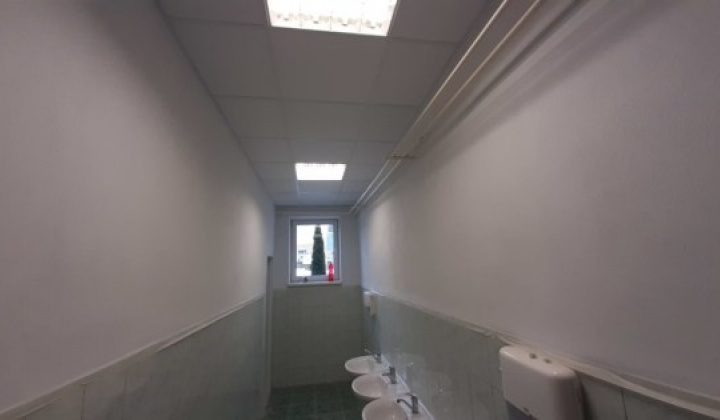 85. fotografia fotogalérie Rekonštrukcia priestorov ZŠ vo Víťaze - foto