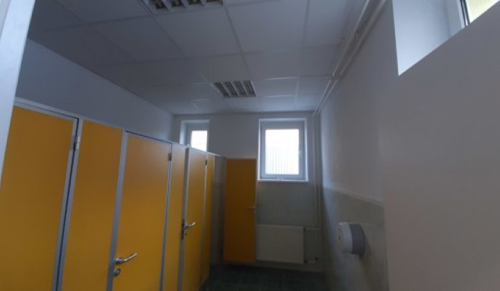 86. fotografia fotogalérie Rekonštrukcia priestorov ZŠ vo Víťaze - foto