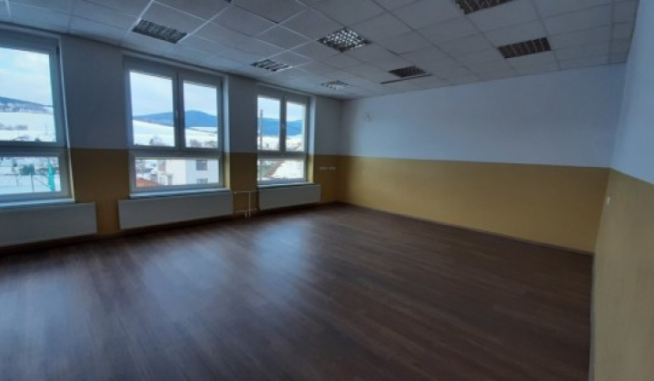 91. fotografia fotogalérie Rekonštrukcia priestorov ZŠ vo Víťaze - foto