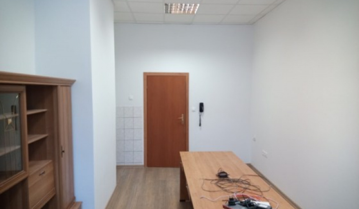 100. fotografia fotogalérie Rekonštrukcia priestorov ZŠ vo Víťaze - foto