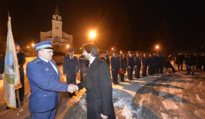 3. fotografia fotogalérie Hasiči dostali „novú Tatru“. - foto