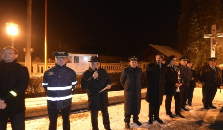 4. fotografia fotogalérie Hasiči dostali „novú Tatru“. - foto