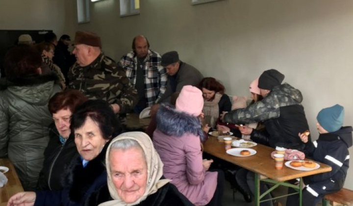 8. fotografia fotogalérie VÁŽENÍ SPOLUOBČANIA VÍŤAZANIA, MILÍ PRIATELIA, - foto