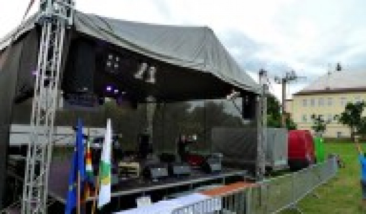 35. fotografia fotogalérie Koncert Petra „ARMSTRONGA“ Ondriu vo Vítěznej(ČR) - foto