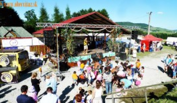 125. fotografia fotogalérie 11. ročník Víťazského festivalu  Slaná voda  6. – 7.8.2016 - foto