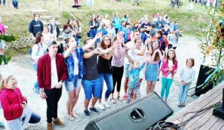 271. fotografia fotogalérie 11. ročník Víťazského festivalu  Slaná voda  6. – 7.8.2016 - foto