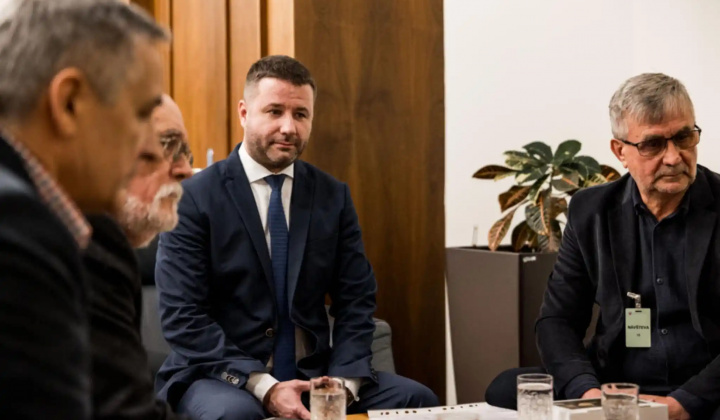 7. fotografia fotogalérie Aktuality / ZO SZPB Víťaz- Stretnutie s predstaviteľmi NR SR v Bratislave - foto