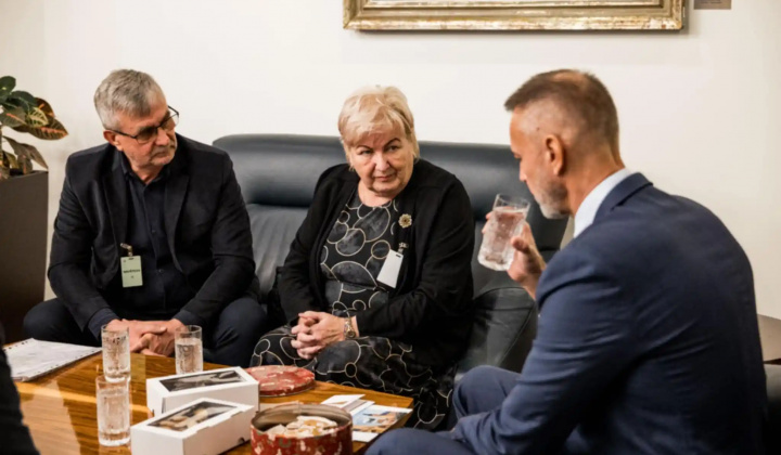 8. fotografia fotogalérie Aktuality / ZO SZPB Víťaz- Stretnutie s predstaviteľmi NR SR v Bratislave - foto