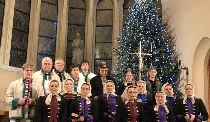 1. fotografia fotogalérie Kultúrne podujatia / Vianočný koncert DFS Pridaň, DFS Pridaňčatá a ĽH Fiškaľ - foto